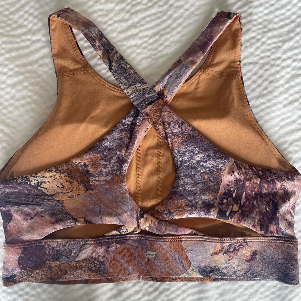 “Orchid Moonrock” Sports Bra 🦄 The No-Bounce Sports Bra by Fabletics 🦄 - Picture 6 of 7